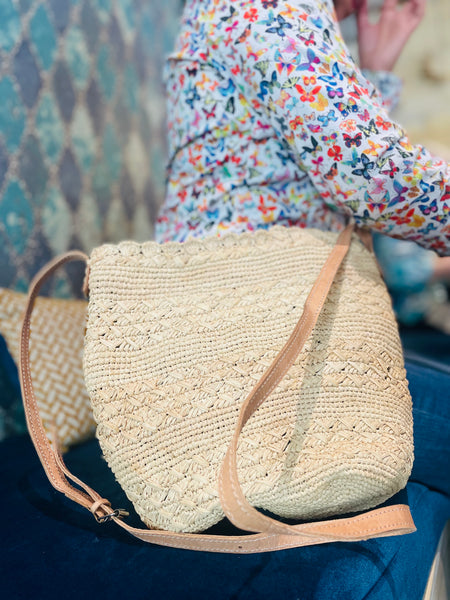 Sac bandoulière en crochet raphia naturel