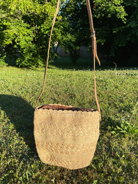 Sac bandoulière en crochet raphia naturel