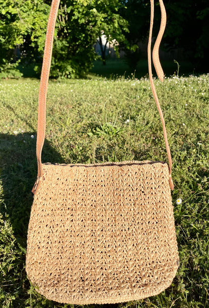 Sac bandoulière en crochet raphia naturel ajouré